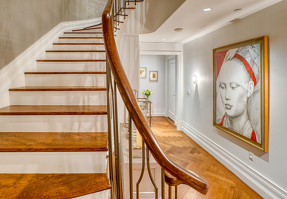 135 East 79th St NYC