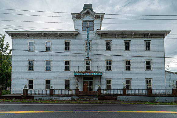 The Lexington House's sister across the creek