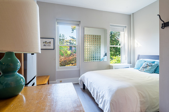 370 1-2 Pacific St-24.jpg